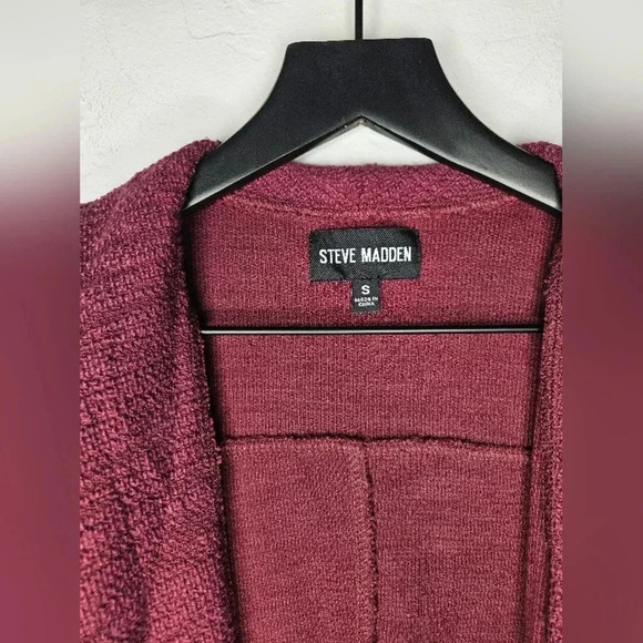 Steve Madden Oversized Slub Knit Jacket Duster  in Maroon Size Small - Picture 5 of 7